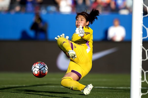 Con polémico penal, Selección femenil de México pierde ante EE.UU. - CbIZq1qUMAAAQcS