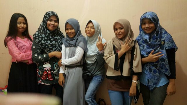 SEFATU_bae's tweet photo. Dr kanan ( laily, elvina, siti, sriray,mutia, rina)♥ https://t.co/zTC8vgVRlw