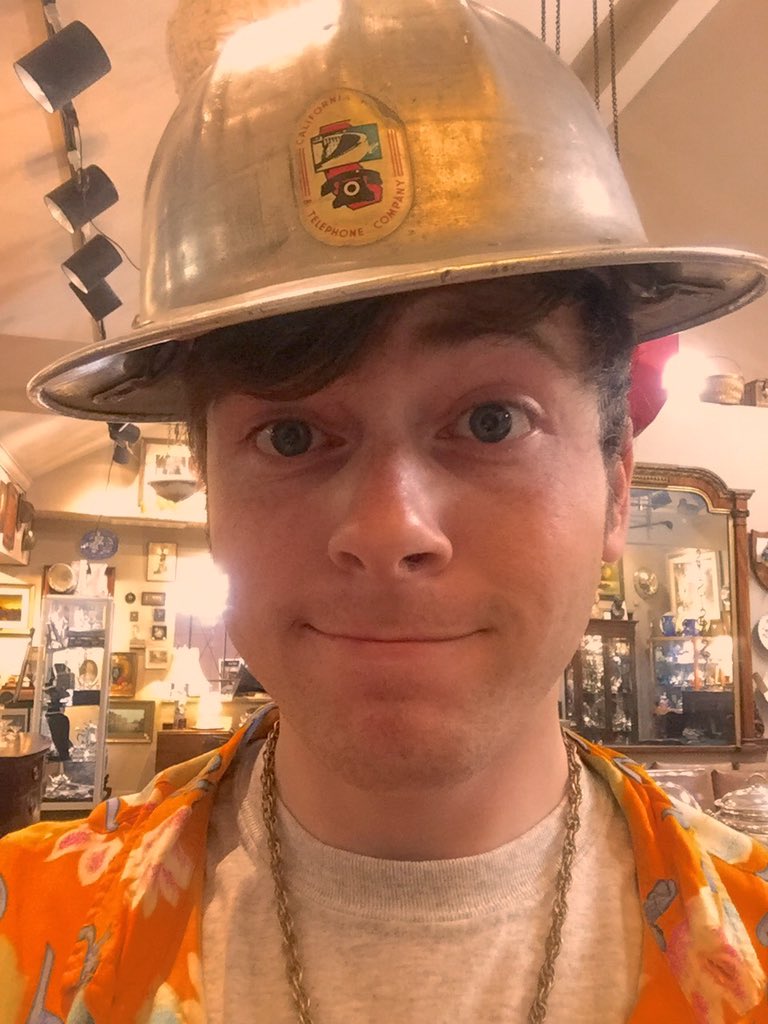 KurtSummersXXX's tweet photo. Old Aluminum hard hat https://t.co/1HDYGeEBnT