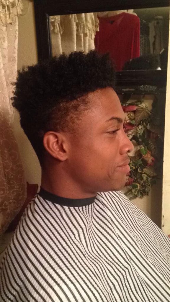 Blakk_TheBarber's tweet photo. 😈👌🏾‼️ #DormKutz https://t.co/diPNs3gJuL