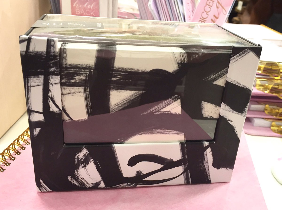 <a href="/designinghollie/">Hollie Cooper</a> I think these cards belong in your life. #chapters