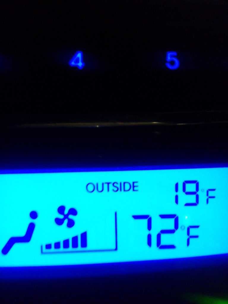 Lonzo_Starr's tweet image. #PrayForTheHomeless If you can help out don't think about it. Just do it.