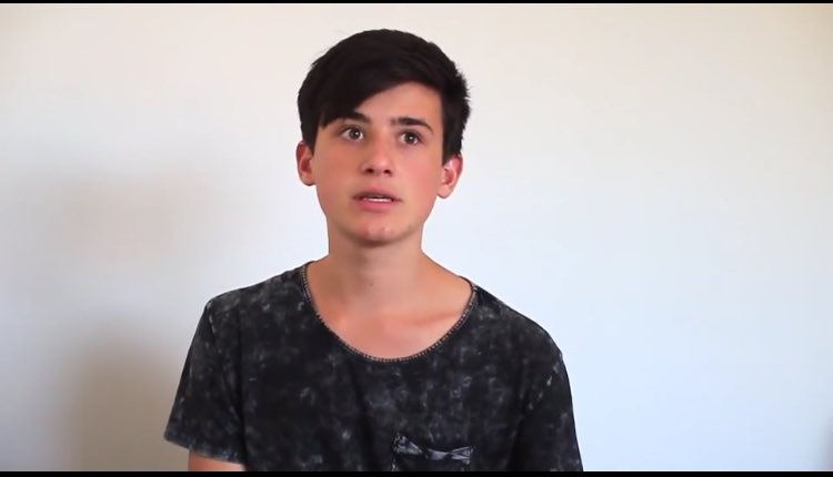 thefaultinchris's tweet photo. drama here drama there 
drama everywhere https://t.co/AVV36032xF