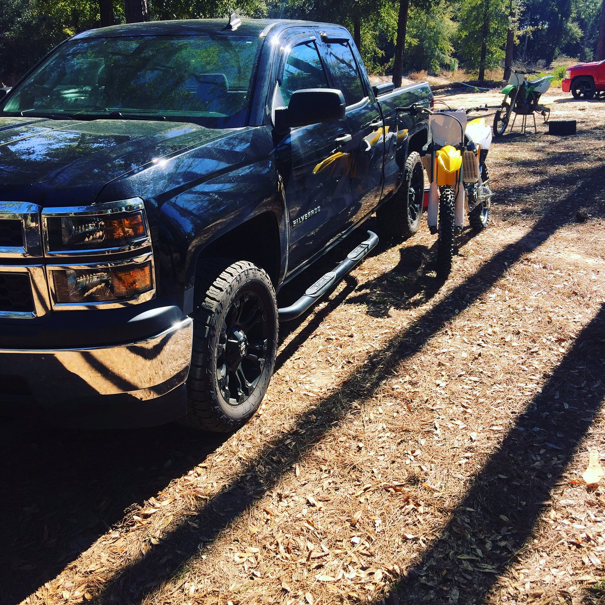 dillonchase303's tweet photo. Felt good to be back on a bike been way to long https://t.co/0MIZGHdAWY