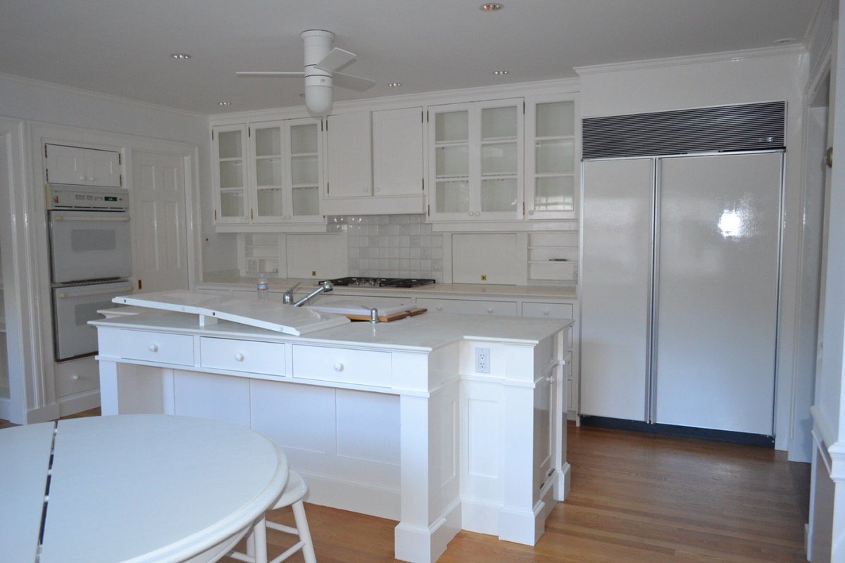 cassiokalil's tweet photo. Color of the year 2016-Simply White-Elegant &amp; Neutral #Benjamin_Moore #interiordesign #paintingideas #painter https://t.co/KRGX0lkydm