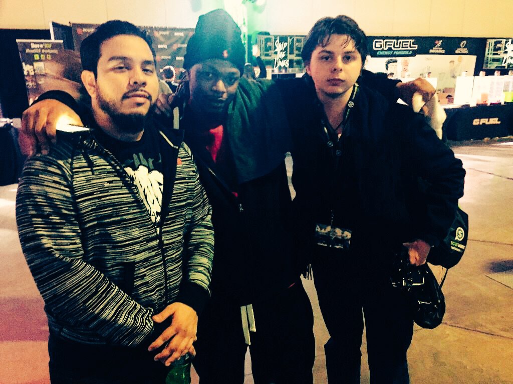 MobLegendsClan's tweet photo. Yo mob legends clan at #UMGCarolina https://t.co/hW0eBi1byu