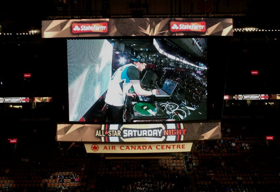CmeCUApp's tweet photo. No better place to connect with our #Influencers than #NBAAllStarTO so that's where we are! #NBA #AllStar https://t.co/XLF8Vl67U5