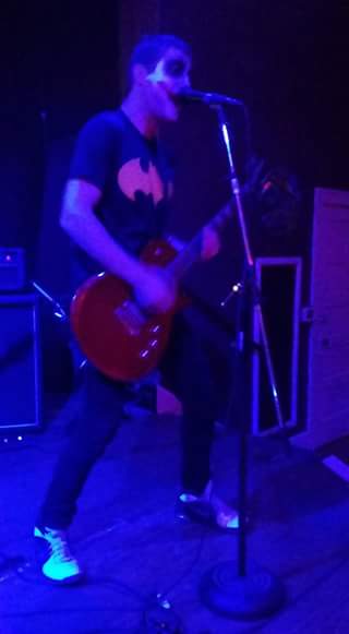 chowlandORAR's tweet photo. still love this pic and that show was fun as hell #memories https://t.co/LkHKFRHcbd