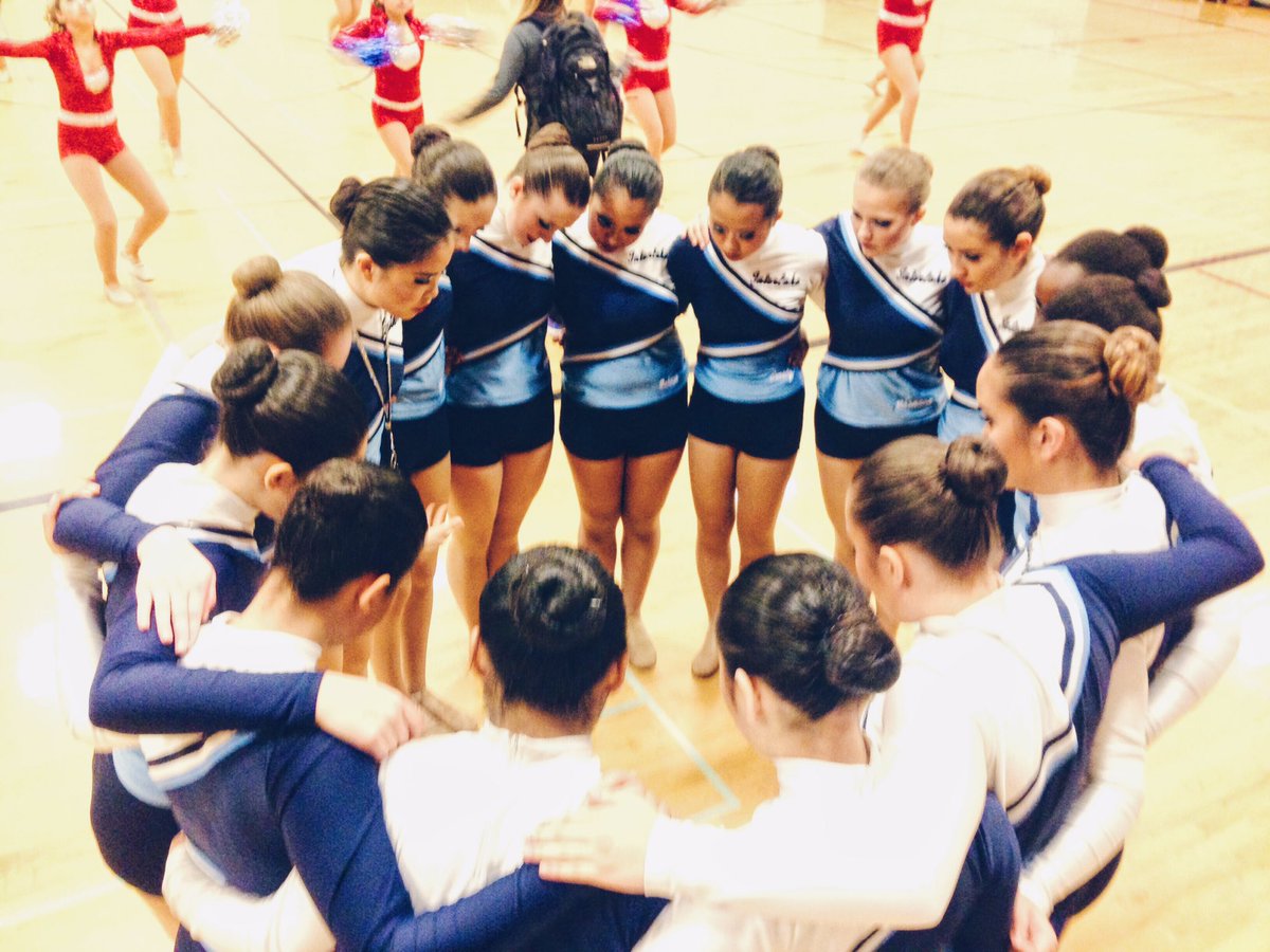 IHSDrill's tweet photo. Taking traditional military to a new level 💙🐾🐶 first place ! 💪🏻☝🏻️ https://t.co/gXvgSAOEI7