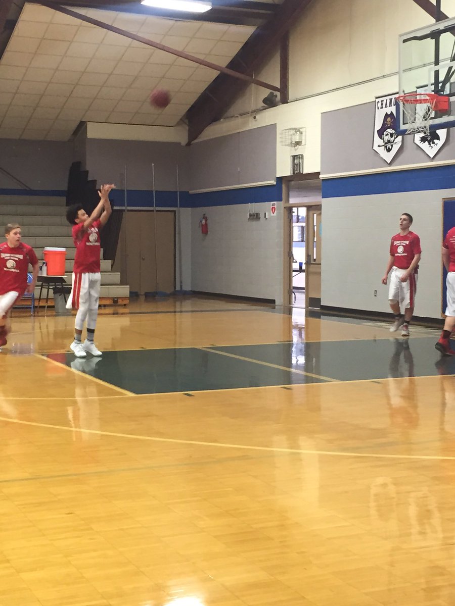 MaysRemix's tweet photo. Jumpshot too deadly. #StartingPointGuard #MovinUpToVarsity #FirstGameBackFromStrainedMCL https://t.co/R4IUYG8joL