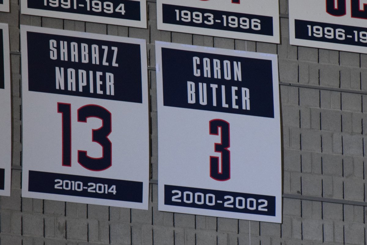 UConnHuskies's tweet photo. Congratulations to a #UConn legend and the newest member of our Huskies of Honor, Caron Butler! #BleedBlue https://t.co/bBe27FYnVD