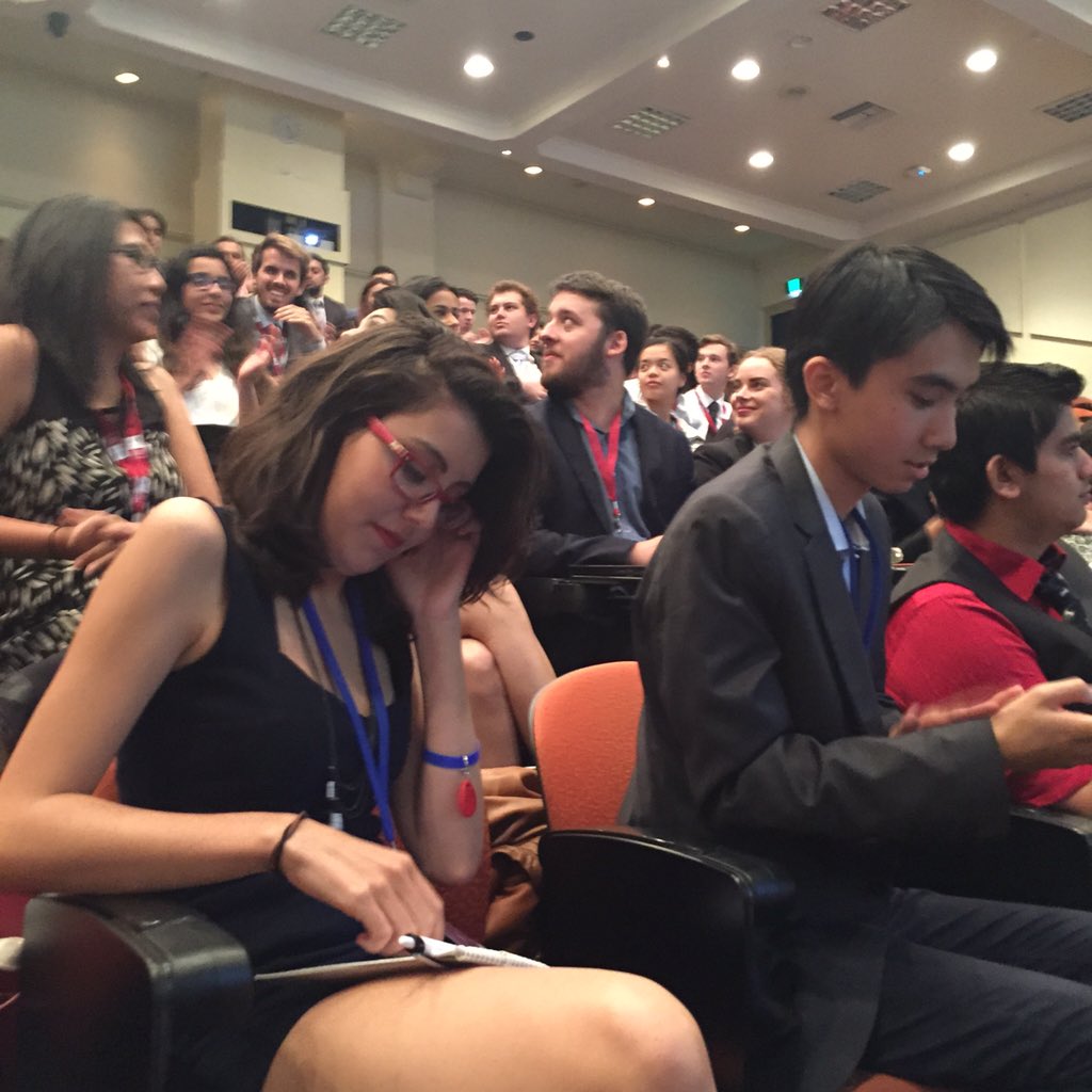 HelenCSullivan's tweet photo. Delighted to give the closing address to the model UN #vicmun2016. Amazing delegates @Government_UoM @GlynDavisVC https://t.co/wlgJNfswy0