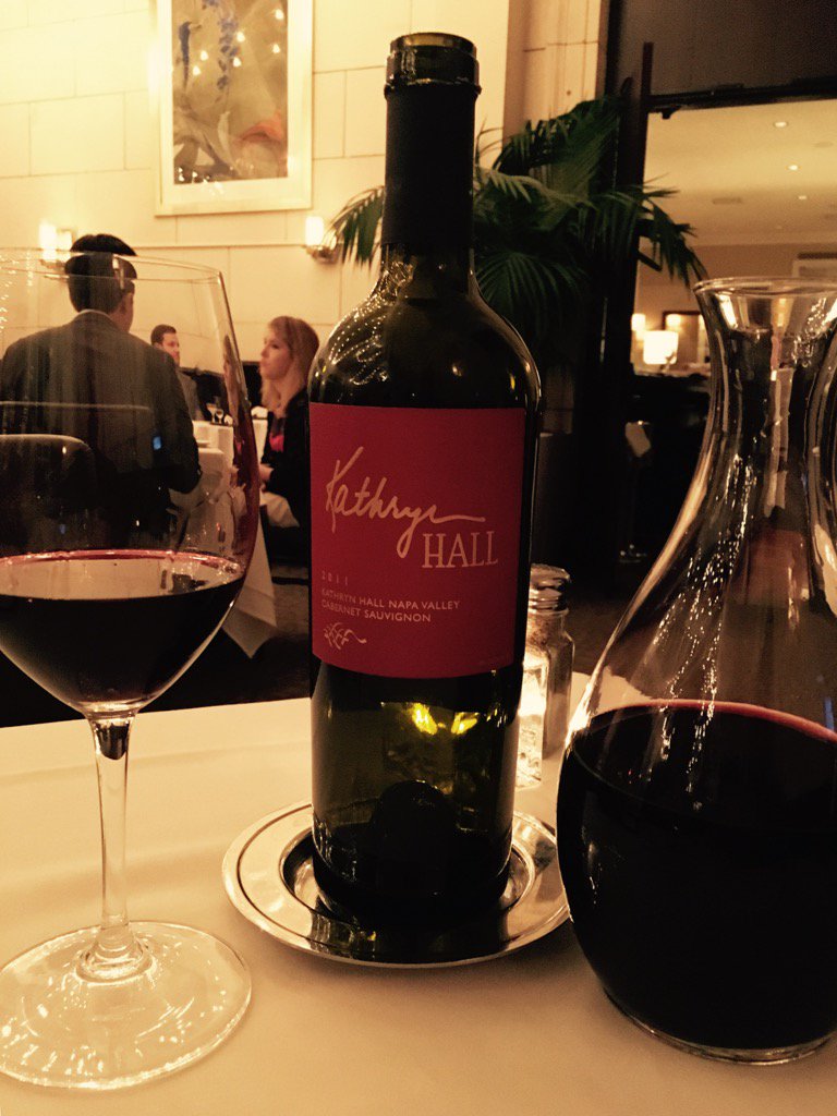 tterryCTO's tweet photo. @HALLWines @BacchusMKE early #ValentinesDay @amycoats6677 #imaluckyman https://t.co/XPQaIe13p7