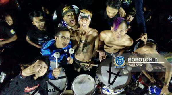 De_kuy (@kuy_de) on Twitter photo 