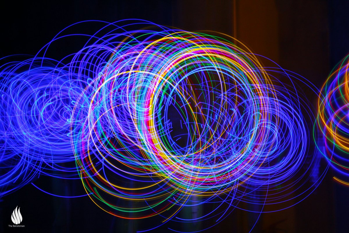 The work is called Incomoditat Sensorial (Sensory Discomfort)but really It´s funny and cheerful, attracts the public