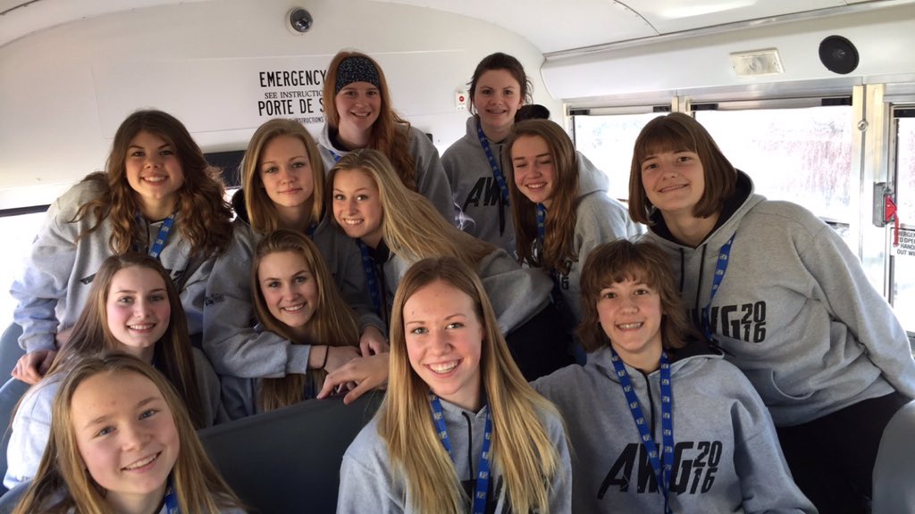 7PwolvesVball's tweet photo. @ABWinterGames16 #2016AWG That's what I'm talking about!  That's a #sunnysouth #zone1 #vballteam https://t.co/ktWHYeeDJq