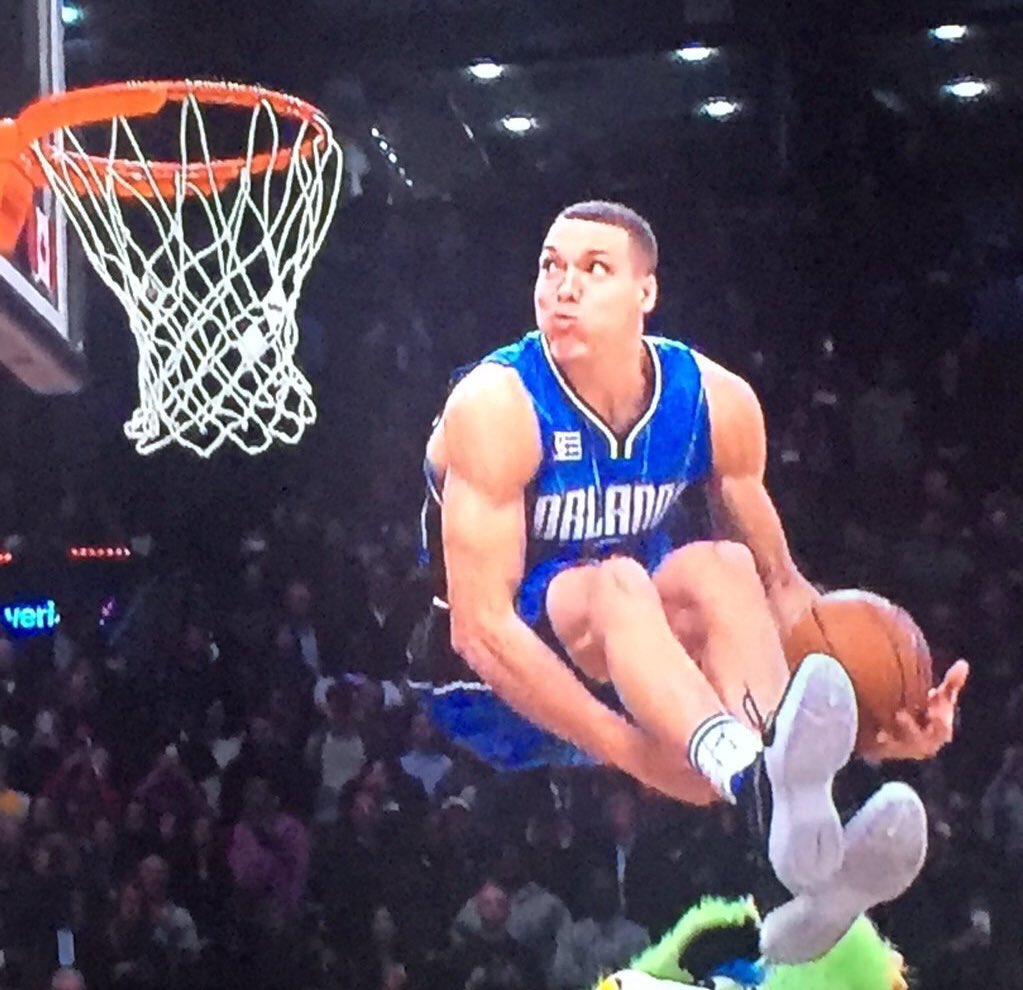 SportBlogNYC's tweet photo. Aaron Gordon is a freak https://t.co/5c64XMPpXb