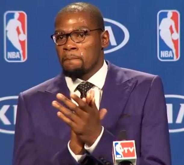 GelekB's tweet image. .@Double0AG You the real #SlamDunkChamp. #NBAAllStarTO