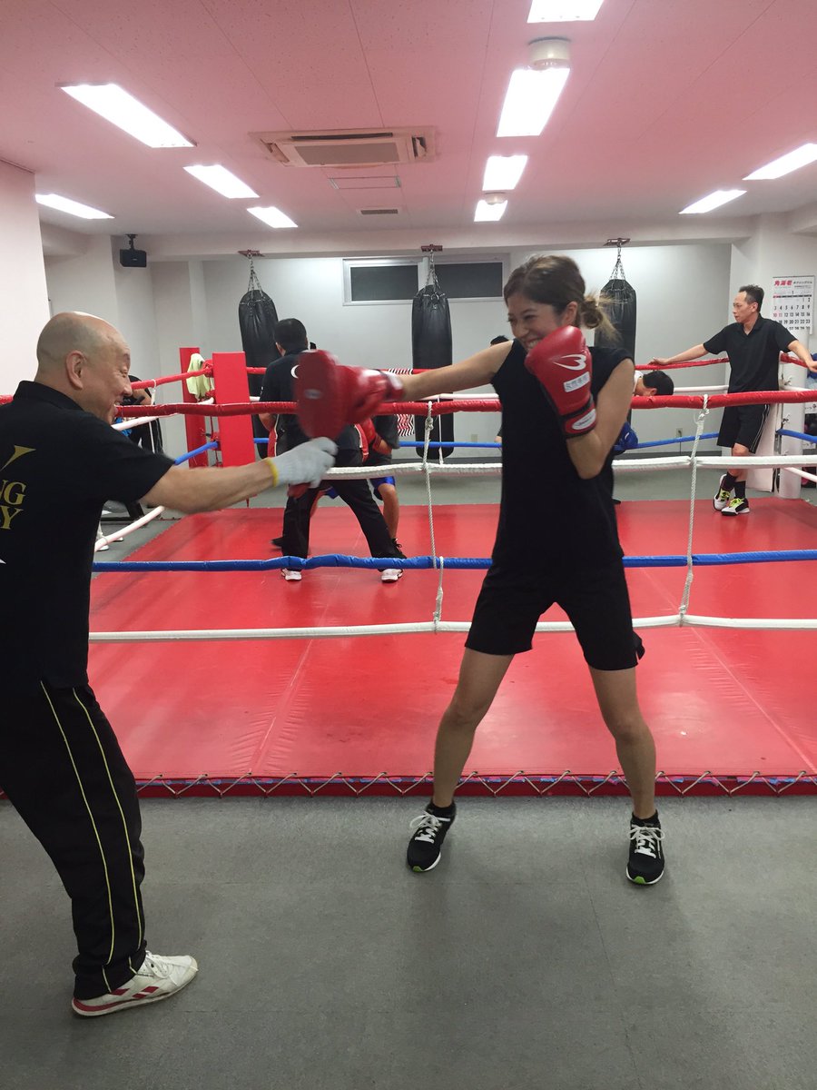 大田区rk蒲田ボクシングファミリー Na Twitteru 蒲田のホテル建設現場の足場崩壊事故でご心配おかけしています 写真の場所は自宅なのですが ボクシングジムの営業には問題ありません 今日も14時からオープンです 現在復旧作業中らしいです T Co Okr3bdcvmc