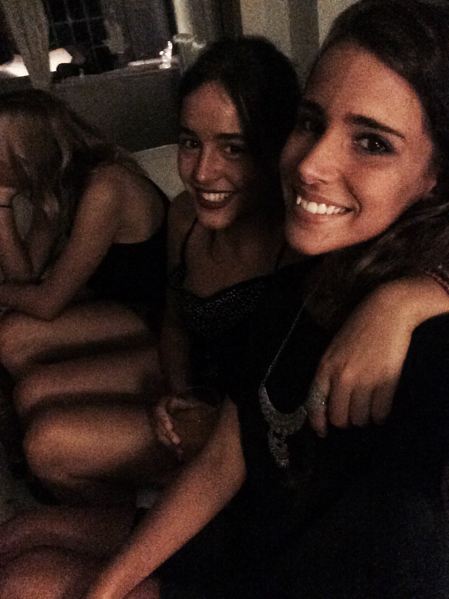 Pazdiazc's tweet photo. @candemaurette te amooo💖 https://t.co/CuQJj57d2W