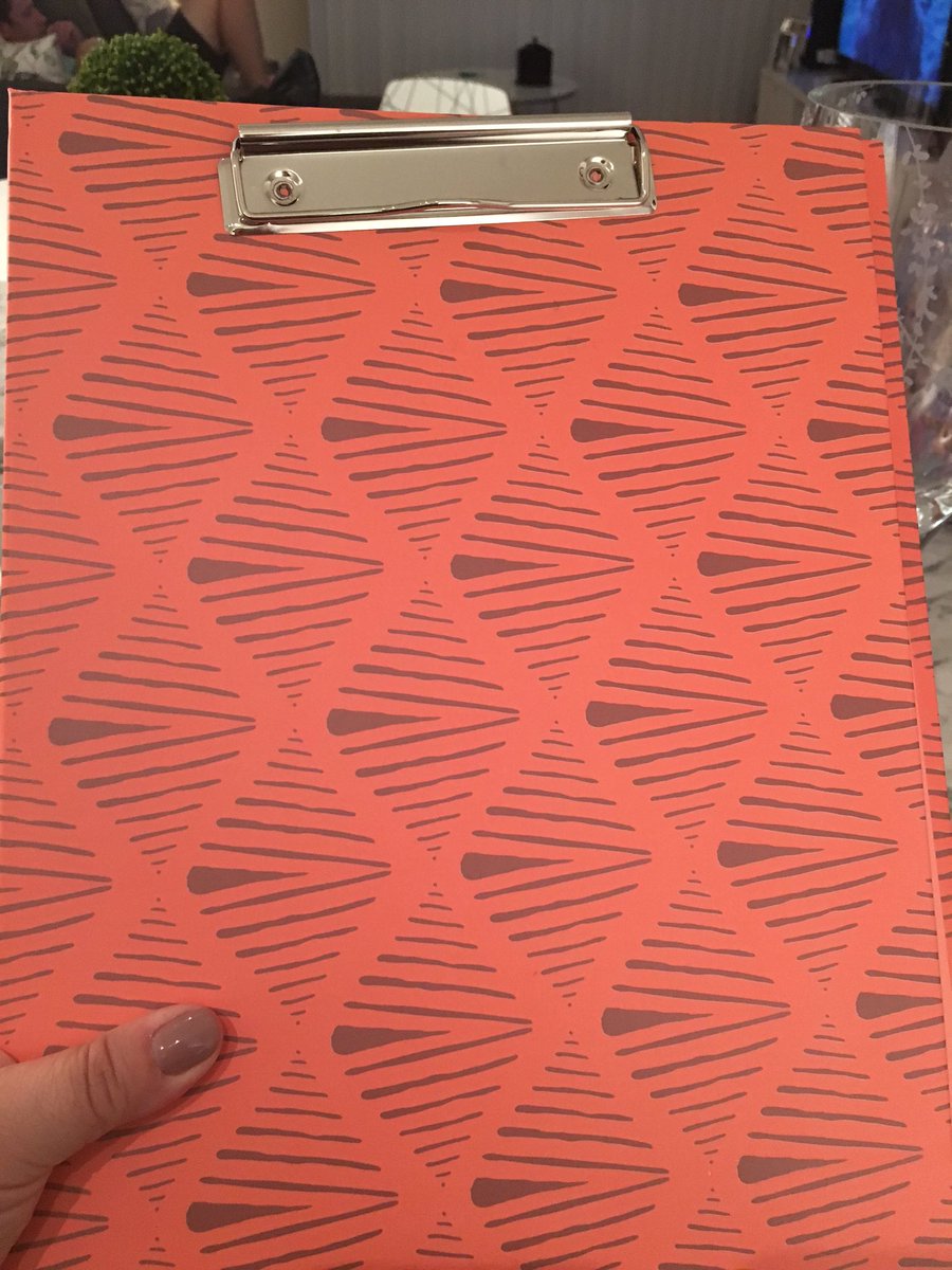 SpeechBop's tweet photo. I loveeeee @Target but just realized I bought a wonky binder 😫 #ocdfail  # https://t.co/8kcuBdLjDR