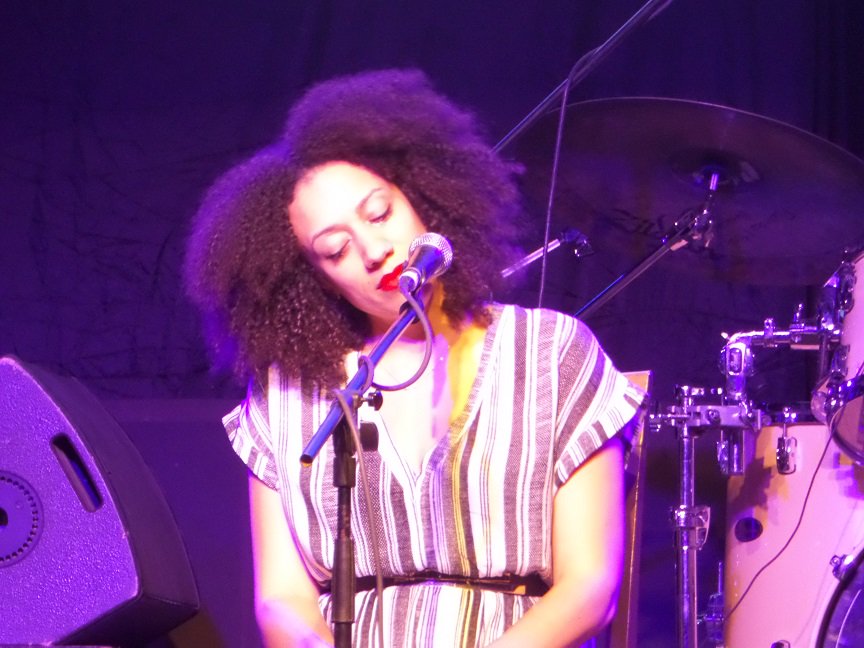 #Creativity + tradition: the amazing #vocalist @ChaneySims #MahindraBlues #blues #photo (#Feb 13)
