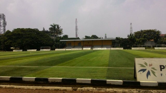 Adi_Misol's tweet photo. Karna maen bola saat terik itu sesuatu :v https://t.co/dKp41yx3Js