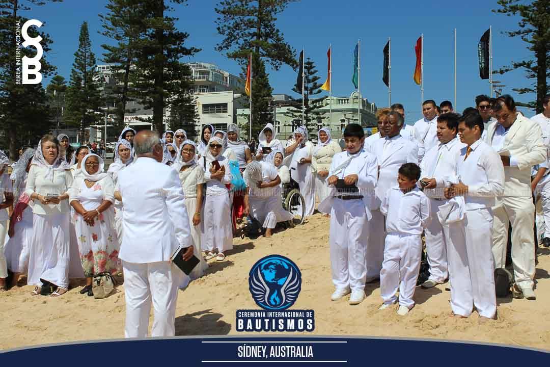 BereaInter's tweet photo. “Ceremonia Internacional de Bautismos” en Sidney, Australia

14 de febrero de 2016.

#LdmBautismos
#SoyLuzdelMundo https://t.co/cygdDtfMWE
