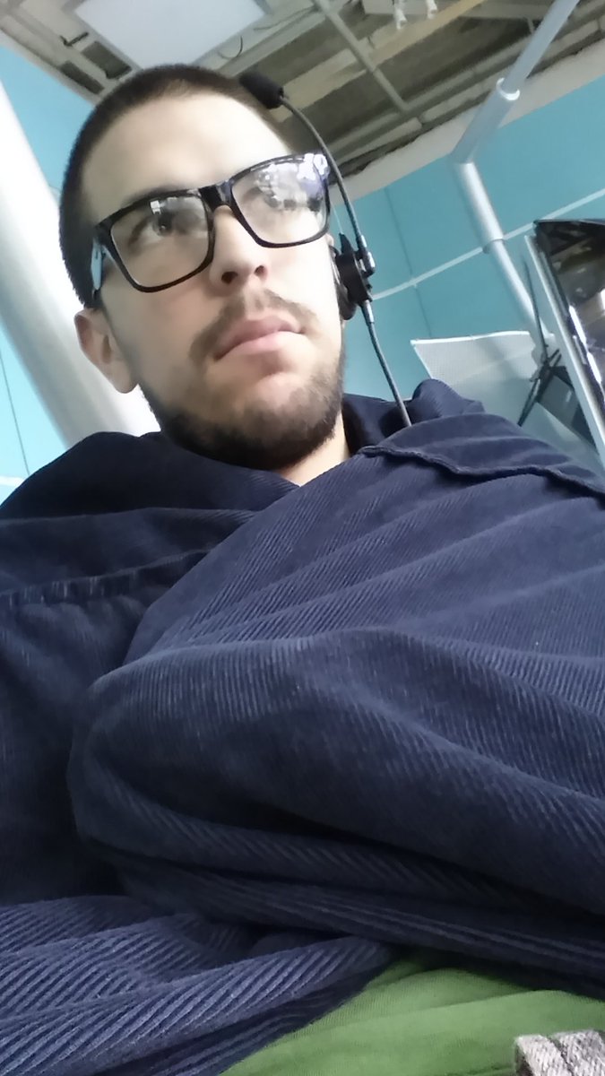 FacundoDiVanni's tweet photo. El glamour es lo ultimo q se pierde....  Si alguna vez lo tuviste claro. https://t.co/PxPLUBlTMo