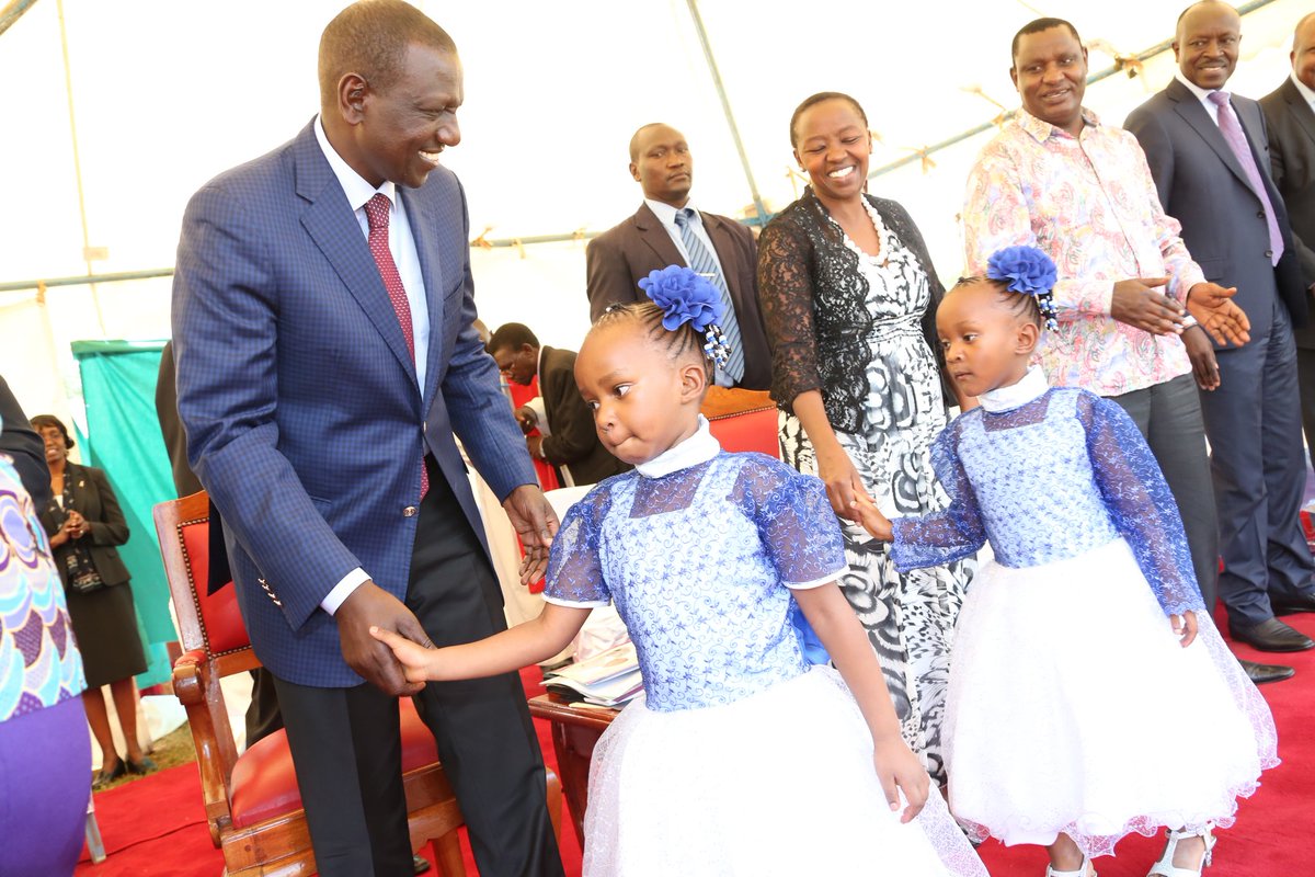 WilliamsRuto's tweet photo. At the consecration of Rev. John Omangi as a Bishop of the Diocese of S. Nyanza at Nyantika Maiyoro - Gusii Stadium. https://t.co/D8i5CDEOsQ