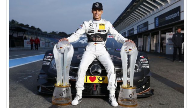 Баттон гонщик формулы 1. Гонщики формулы 1. Гонщик из формулы 1. Пилот f1. Ники лауда гонщик.