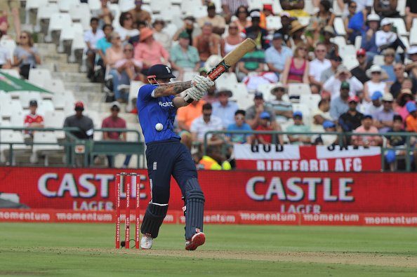 WICKET!

Alex Hales' superb century-innings is over for 112

229-9 (44.2 overs)
bbc.in/1PUqfTo #SAvENG
