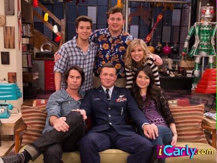 ls_wz67's tweet photo. #iCarly のLINEグループ作ろうと思うのですが、入りたい人いますか？？
入りたい人はDMで、LINEQRを僕に送ってください！！
#iCarly 好きな人
#iCarly 好きかも！
って人！RT https://t.co/0HMoATSRq9