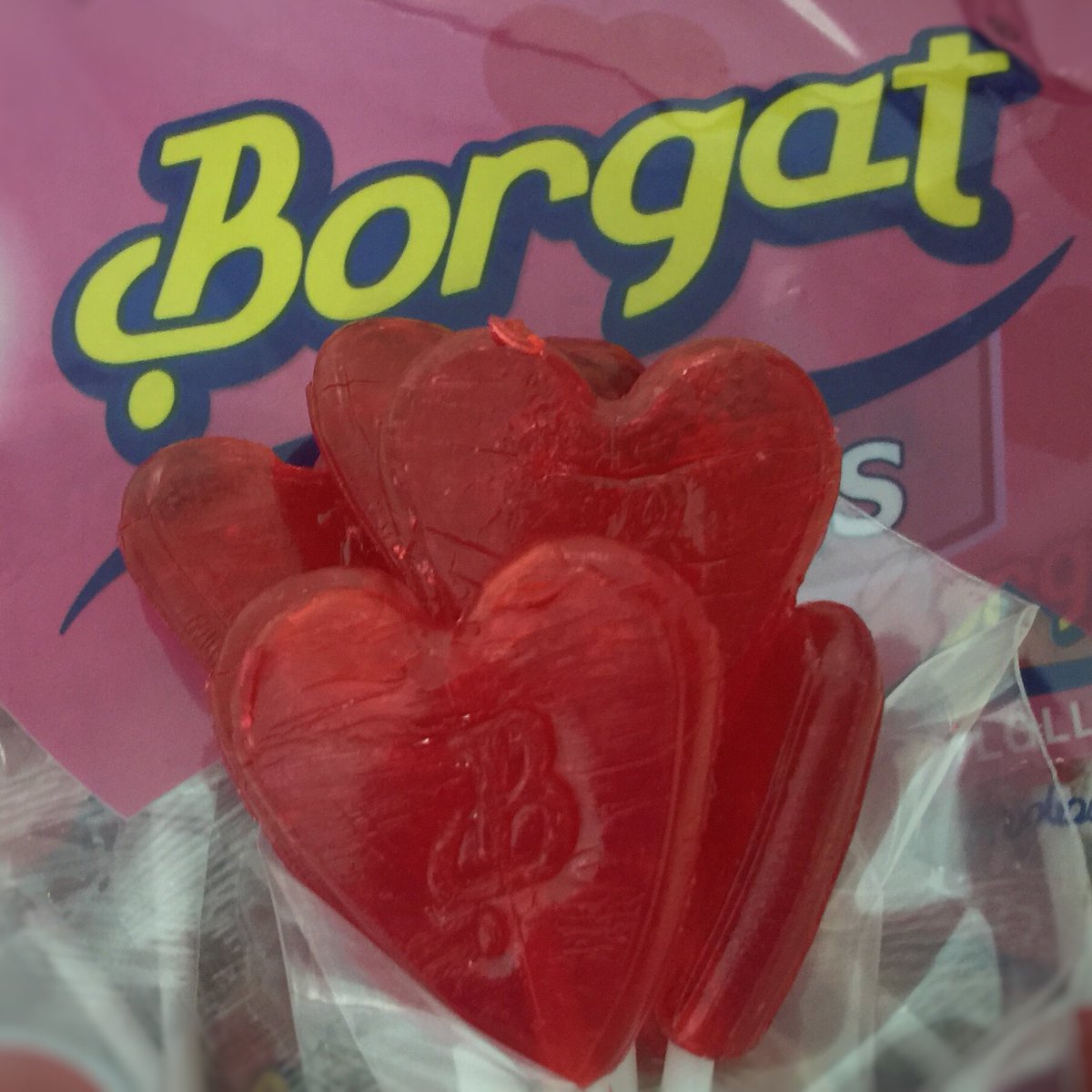 meloy_'s tweet photo. Happy Valentine's Day!
#Borgat #Hearts https://t.co/DPuFQxuB22