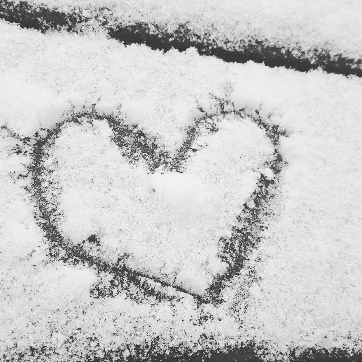 Marsu_Y's tweet photo. Hyvää #ystävänpäivää - Happy #valentinesDay ❤ https://t.co/Wv9ZnhBtQN