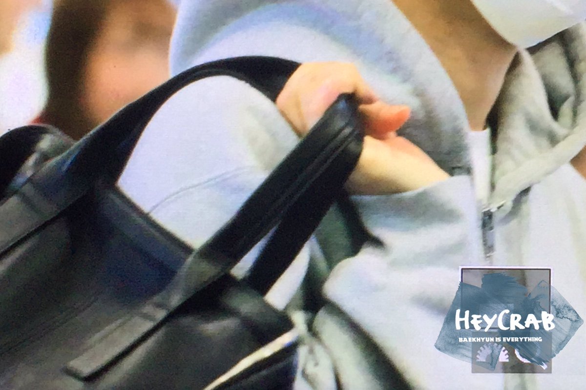heycrab0506's tweet photo. 160213 LAX 🕶🕶 https://t.co/vqeyJW8BrF