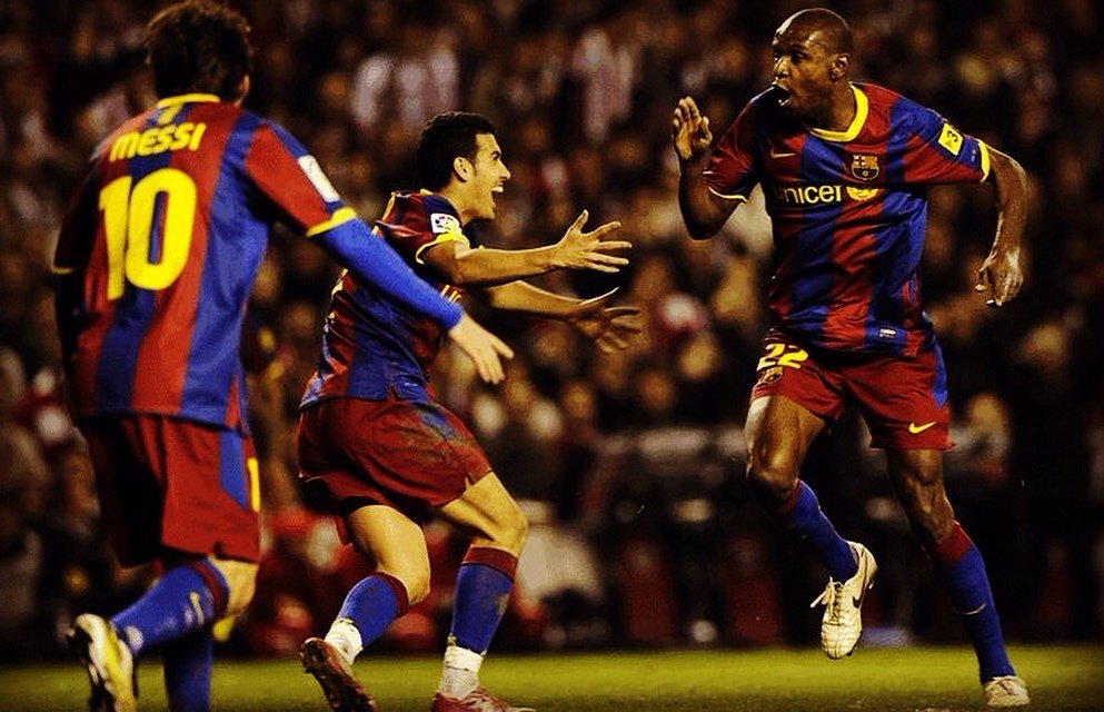 ftbl_throwbacks's tweet image. Pedro playing for Barcelona with Messi &amp;amp; Abidal.
#PedroThrowback #MessiThrowback #AbidalThrowback