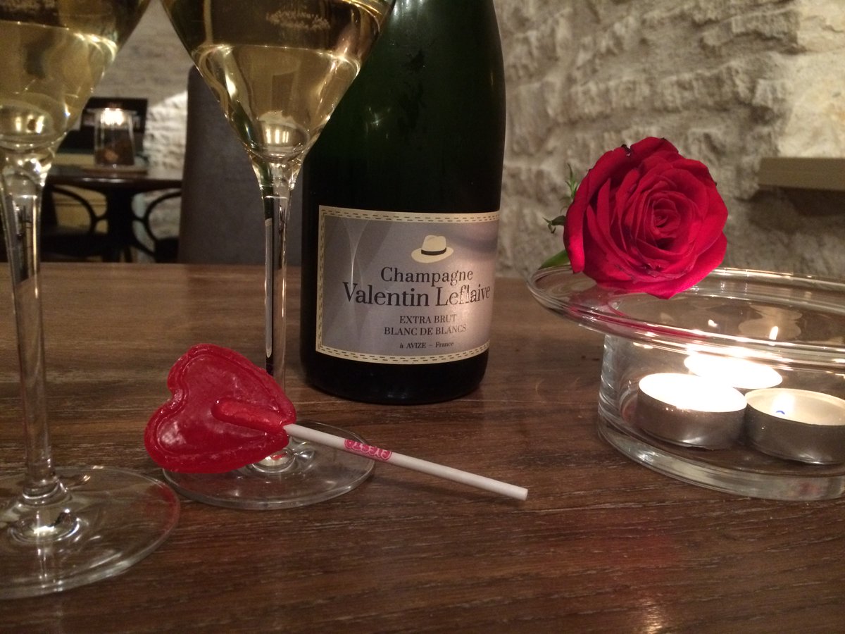 VLeflaive's tweet photo. Déclarer votre flamme avec le champagne Valentin Leflaive... #SaintValentin #champagne https://t.co/sByI3BBDGX