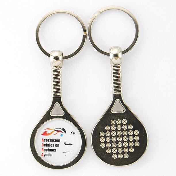 customoongift's tweet photo. Los domingos son ideales para #padel, y mejor di vas con tu #llaveropadel de #customoon https://t.co/GkV8fqBq95