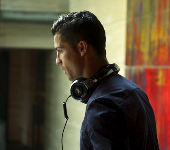 LIVE LIFE LOUD with crystal clear audio perfection and one-of-a-kind style. #LiveLifeLoud bit.ly/1Q9pB0f