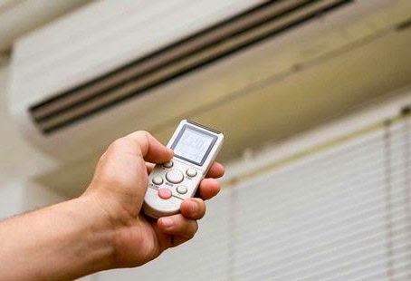 SolutionAircon's tweet photo. Ac anda bermasalah?Ingin Ac anda ttap trawat? Serahkan pd AIRCON SOLUTION Jl.Gotong Royong No.6/Hubungi:085211113355 https://t.co/6WOhDAq3Q7