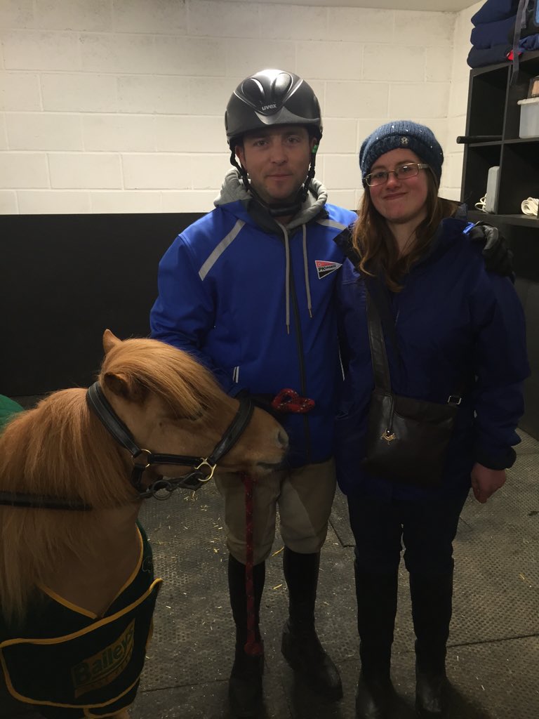 nchallam1's tweet photo. absoulty loved today met my hero thanks @BenHobday for a fab day and demo #hobdaymyhero #yehboi 💕😘🐴 https://t.co/jXNYMoeMKm