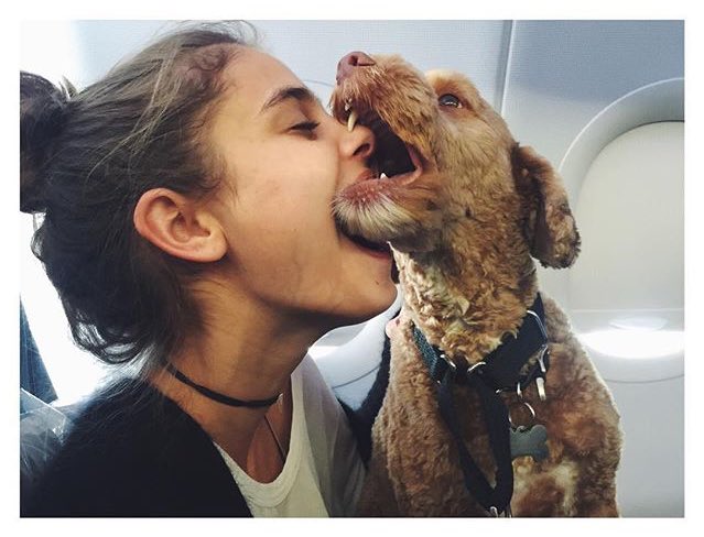 modeIesques's tweet photo. Taylor Marie Hill https://t.co/C6Lss1YGK1