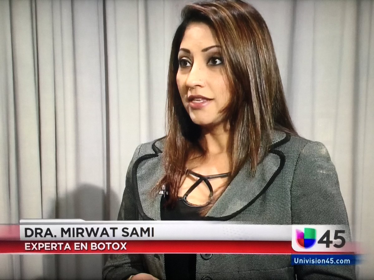 #botox &amp; #Valentines - With the wonderful <a href="/SuarezRebecca/">Rebecca Suárez</a> &amp; @JanelGarciaTV - <a href="/Univision/">Univision</a> - Feliz día de San Valentín