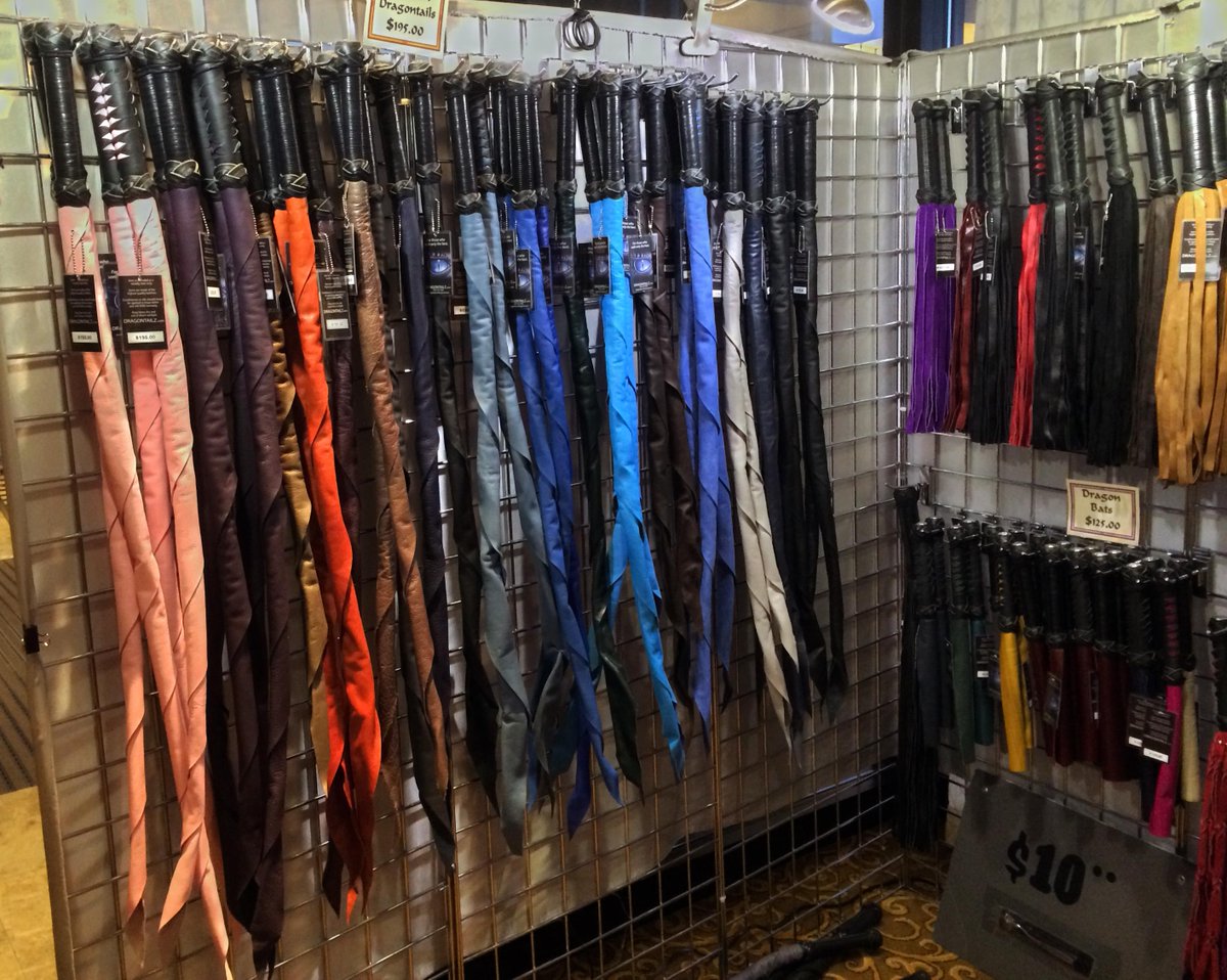 Dragontailz4u's tweet photo. Happy Valentines Day! Last day to shop & save with Dragontailz at #FFF46 says "I love you" with a new flogger today https://t.co/7EILl4kCIK
