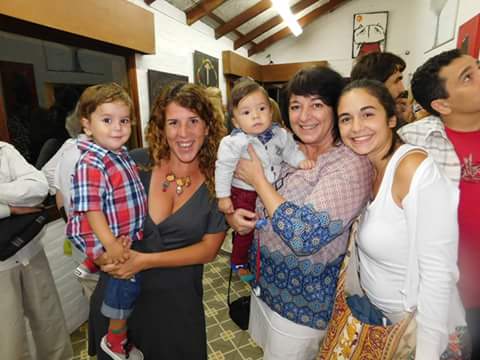 florparodi's tweet photo. Gente linda en la inauguración de #FelipeGimenez, con @GabyCostaguta @casabruzzone https://t.co/sNSDWT0BlJ