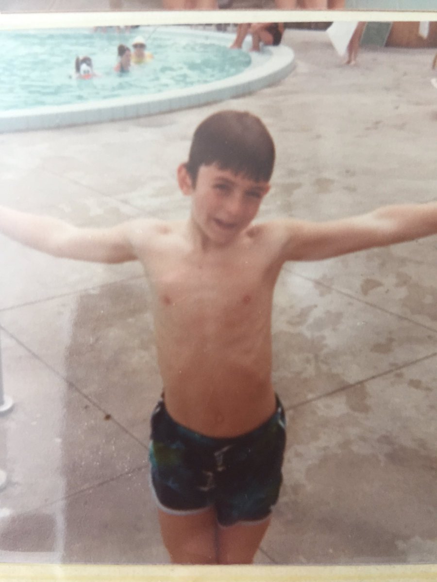 jason15woolley's tweet photo. @Danicas_Biz Happy ❤️ Day! Love you this much........ #Woolleys https://t.co/OTd6bgfIeN