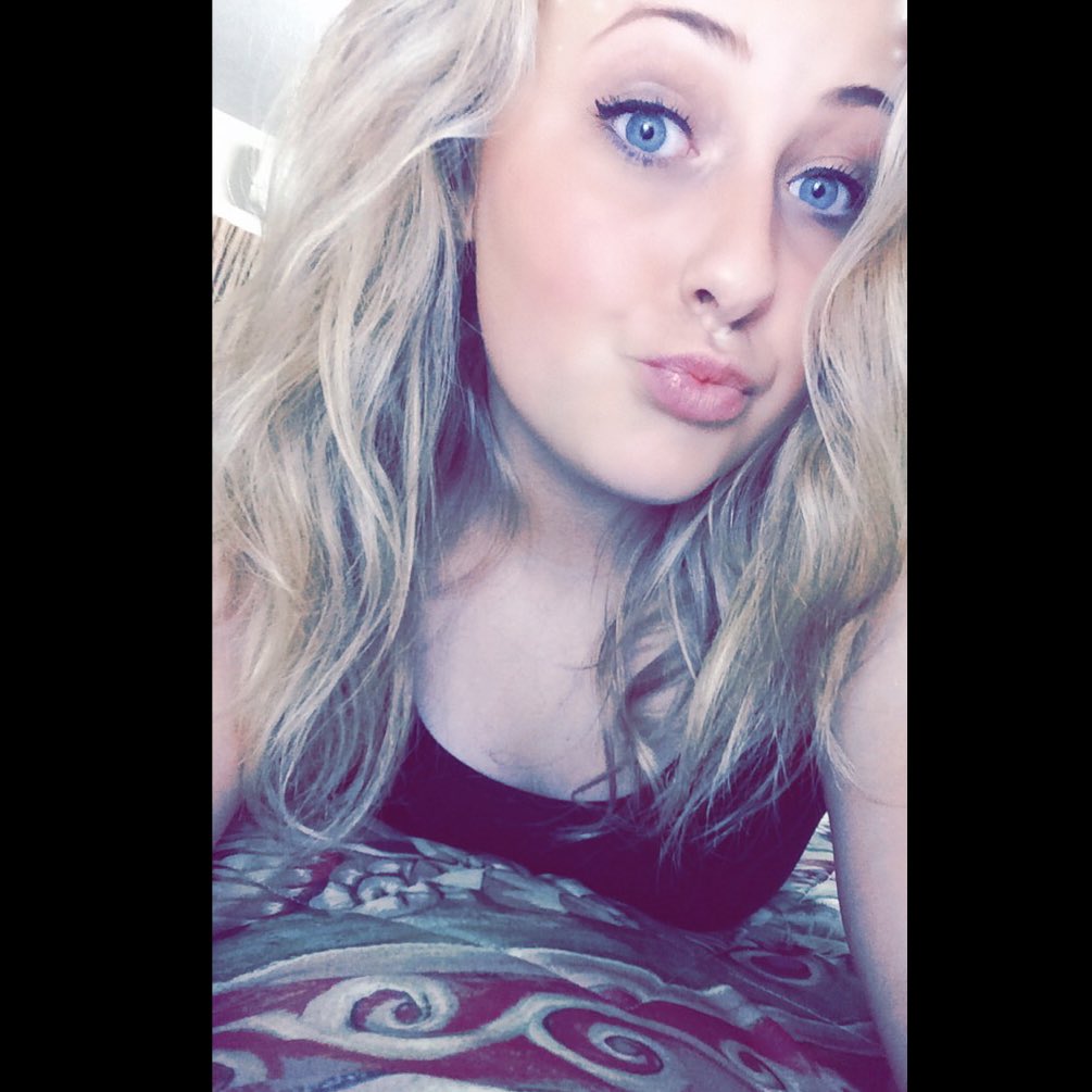 bapplegate3's tweet image. IT'S MY 19th BIRTHDAY😈🎉🙌🏼