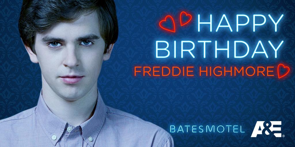 InsideBates's tweet photo. Freddie will always be our favorite Bae-tes. #BatesMotel https://t.co/Sk61O1L06z