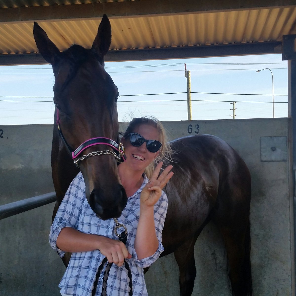 SarahChildsy's tweet photo. Three in a row for my main man Nat the Fyfe #natthefyfe #hattrick #nataliefyfo #loghead #happyvalentinesdaytome https://t.co/l82KvHygyE
